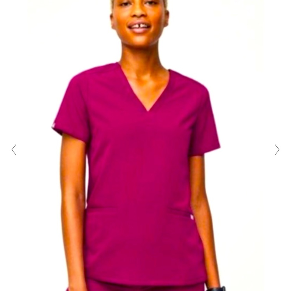 Figs Limited dark magenta Casama